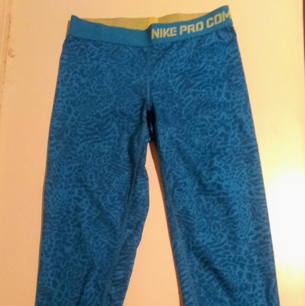 Women's Nike Pro Dri-fit Pants size X-Small